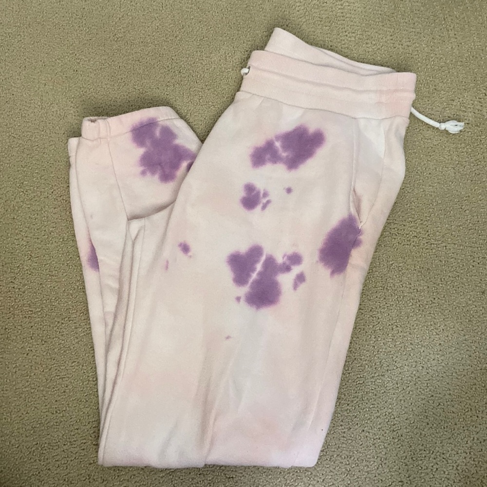 light pink and purple tie dyed sweatpants. jogger style. wild fable.